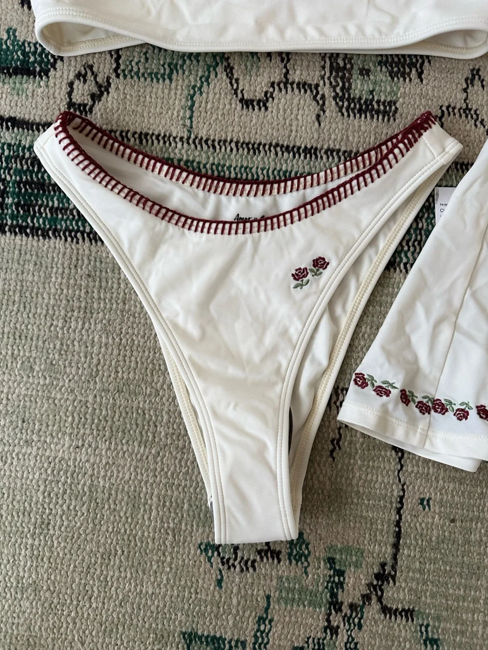 NWT PacSun Amor y Besos Off White Bikini Set with Skirt and Red Stitching - Picture 3 of 7